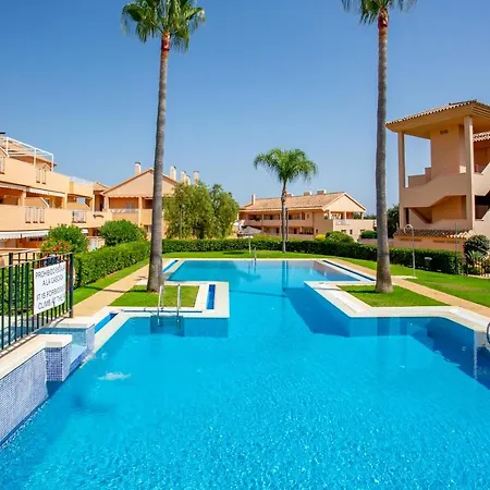 Apartamento Beautiful With Big Terrace And Access To 3 Pools Elviria *