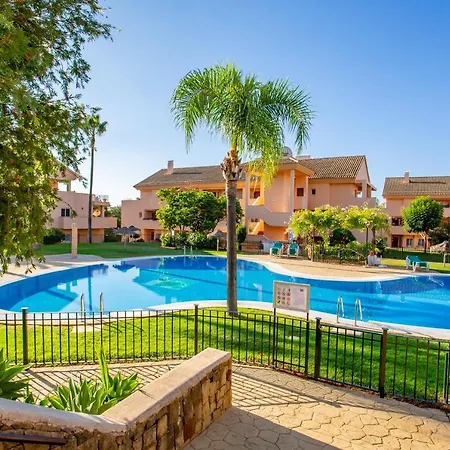 Beautiful With Big Terrace And Access To 3 Pools Elviria Apartment Marbella