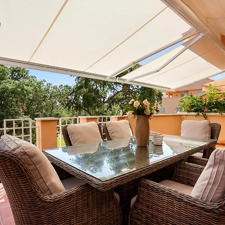 Beautiful With Big Terrace And Access To 3 Pools Elviria Apartment Marbella