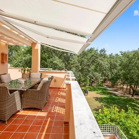 Apartment Beautiful With Big Terrace And Access To 3 Pools Elviria