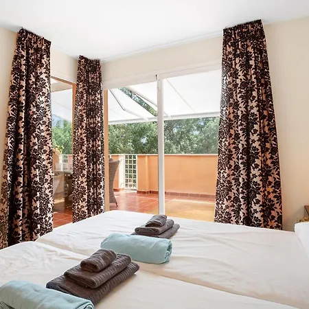 Beautiful With Big Terrace And Access To 3 Pools Elviria Apartment Marbella